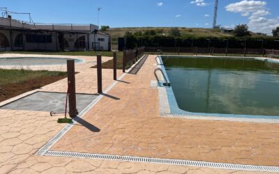 PISCINA MUNICIPAL LA GARROVILLA